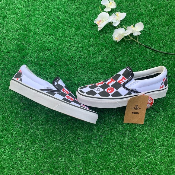 Vans Classic Slip on Shoes - Picture 3 of 12